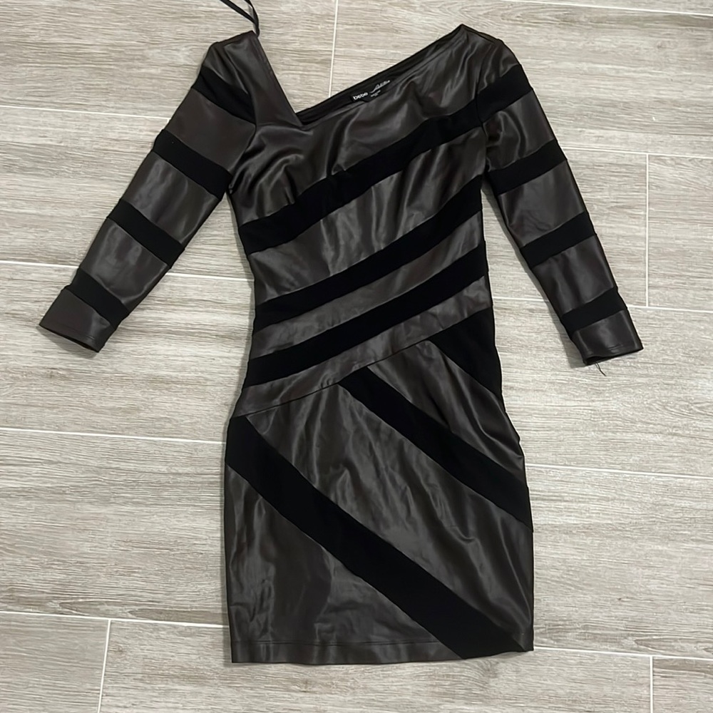 Bebe dress
